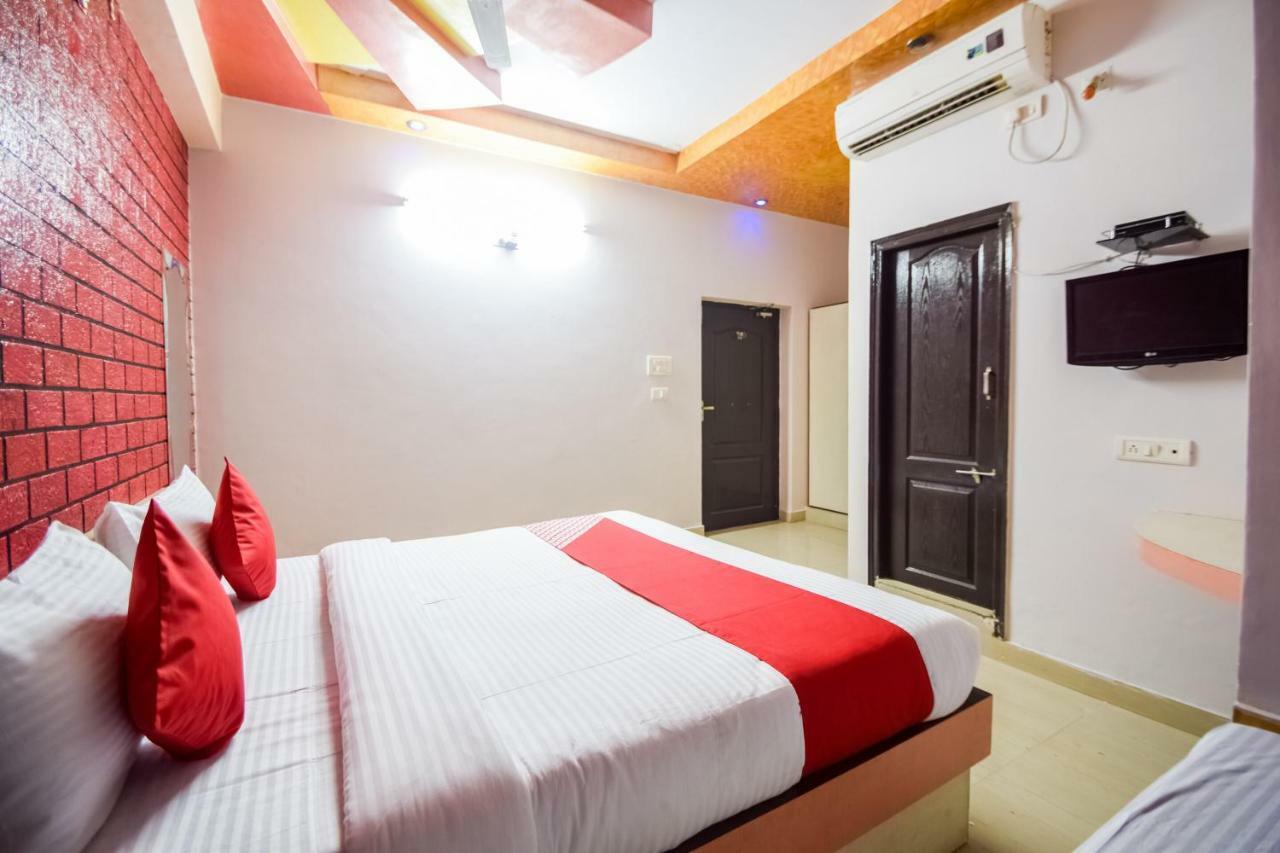 أُودايبور Hotel Palak Palace المظهر الخارجي الصورة